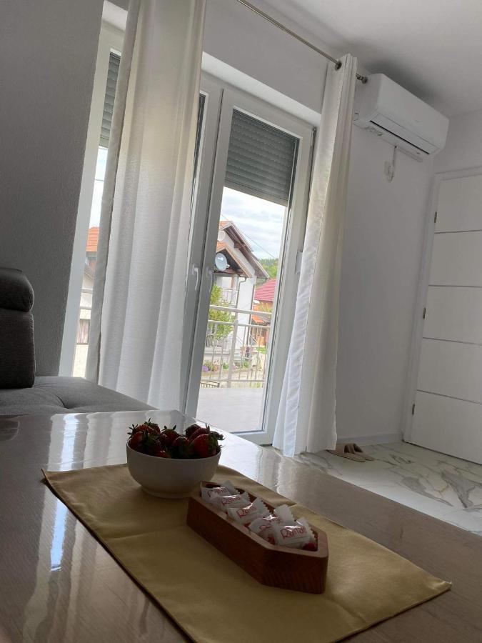 Apartman Zepce Екстериор снимка