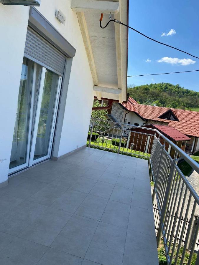 Apartman Zepce Екстериор снимка